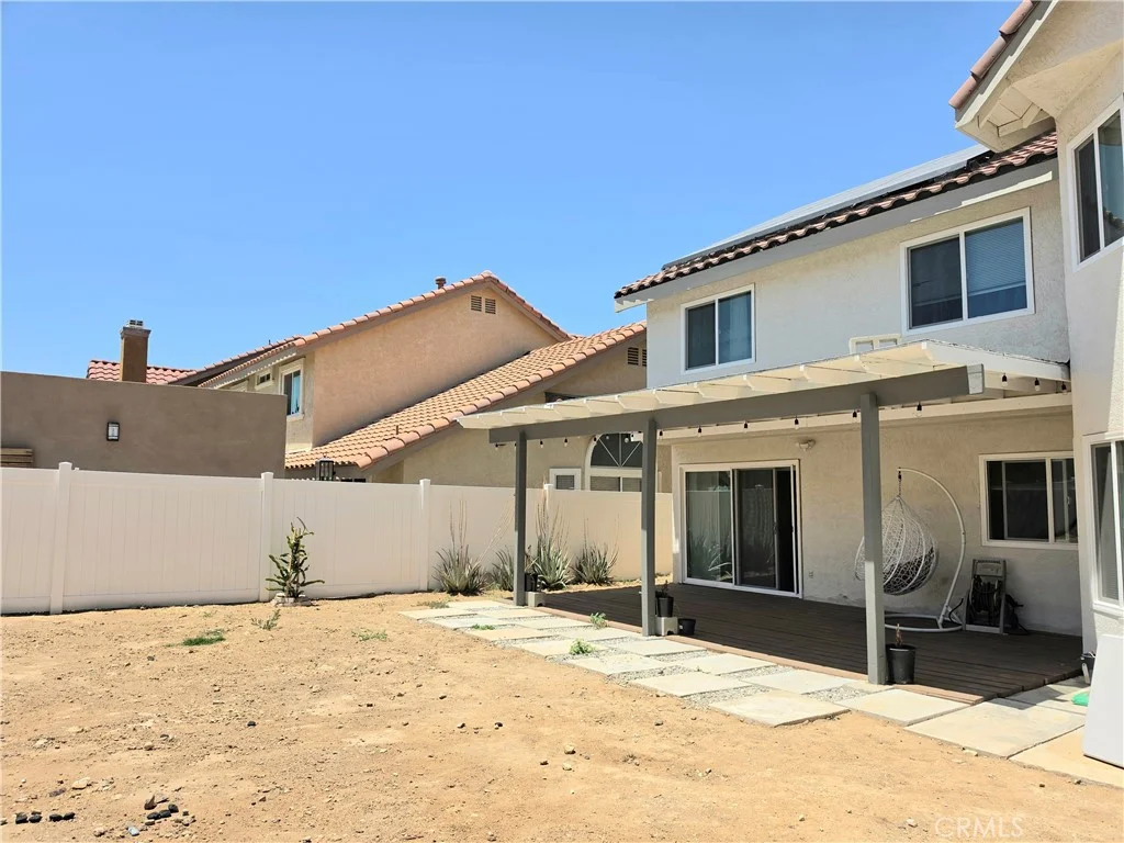 1948 Spanish Broom Dr, Palmdale, CA 93550
