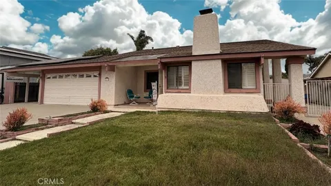 2615 Shalimar Street, Camarillo, CA MLS: MC25095320