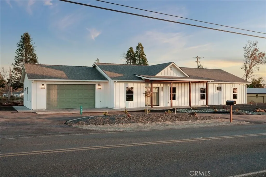 3696 Neal Rd  