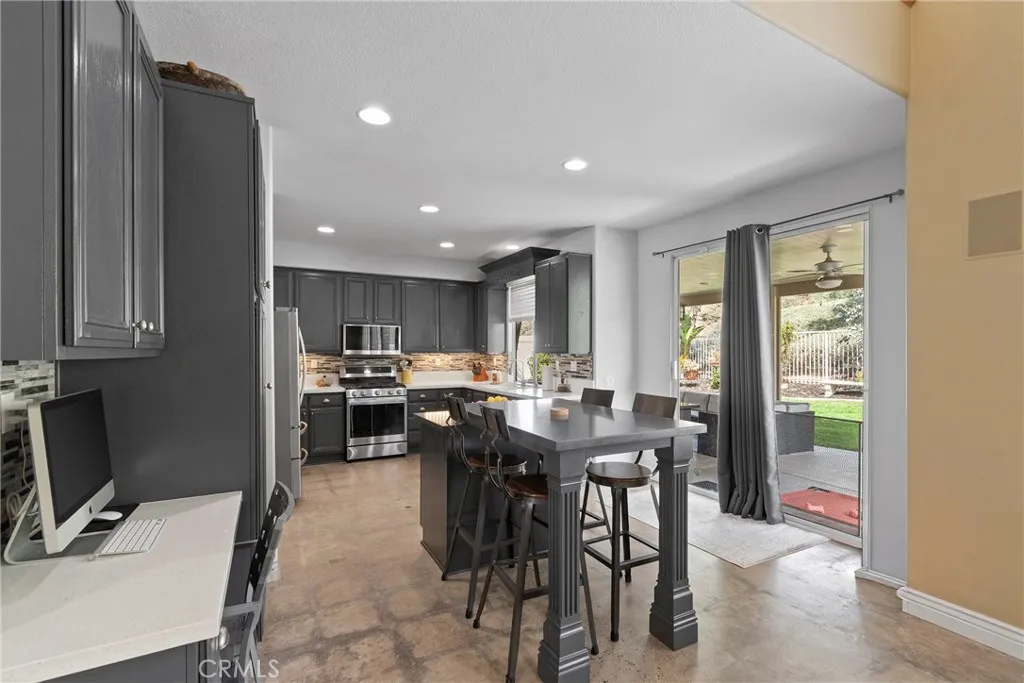 Additional image 16 of 977 Montague, Corona, CA 92879