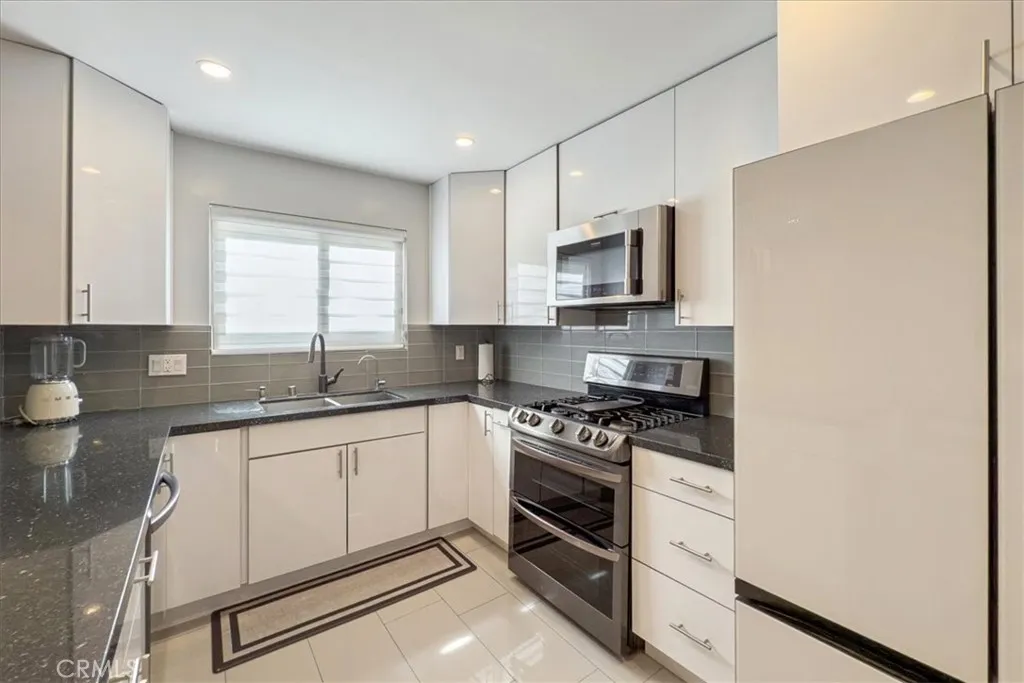 Additional image 7 of 1156 San Rafael Ave Unit 2, Glendale, CA 91202