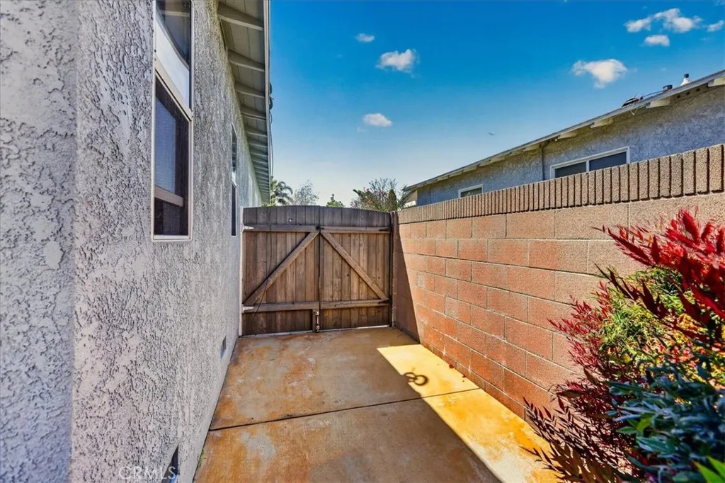 Additional image 70 of 3480 Gardenia Ave, Long Beach, CA 90807