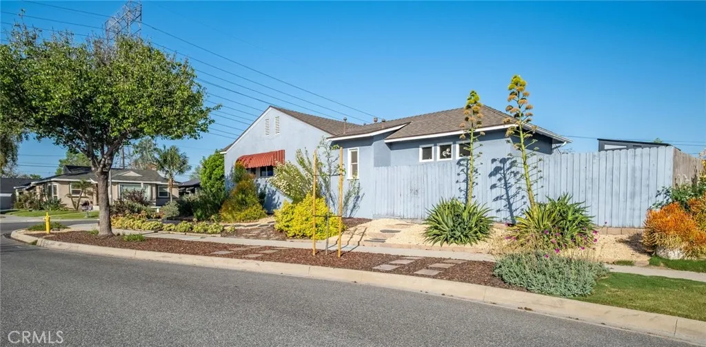 Additional image 102 of 6055 Chesteroark Dr, Lakewood, CA 90713