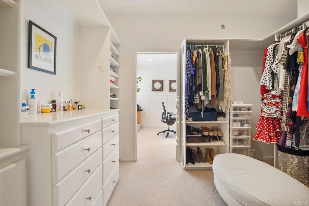 9749 Keeneland Row, La Jolla, CA 92037