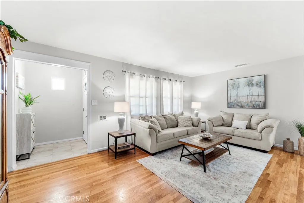 Additional image 3 of 6330 Knight Avenue, Long Beach, CA 90805