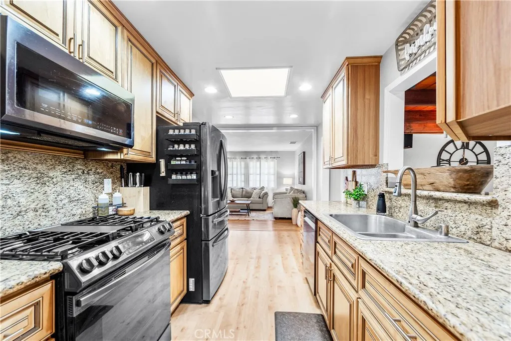 Additional image 46 of 6330 Knight Avenue, Long Beach, CA 90805