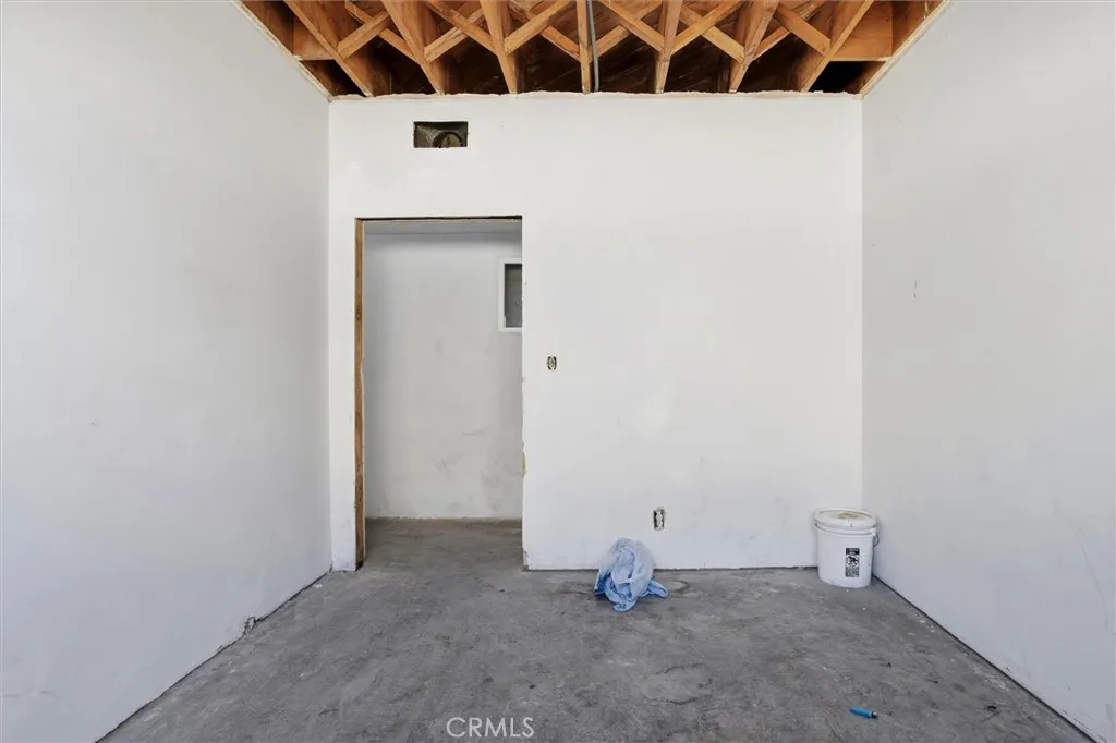 Additional image 48 of 105 S Locust Street, Inglewood, CA 90301