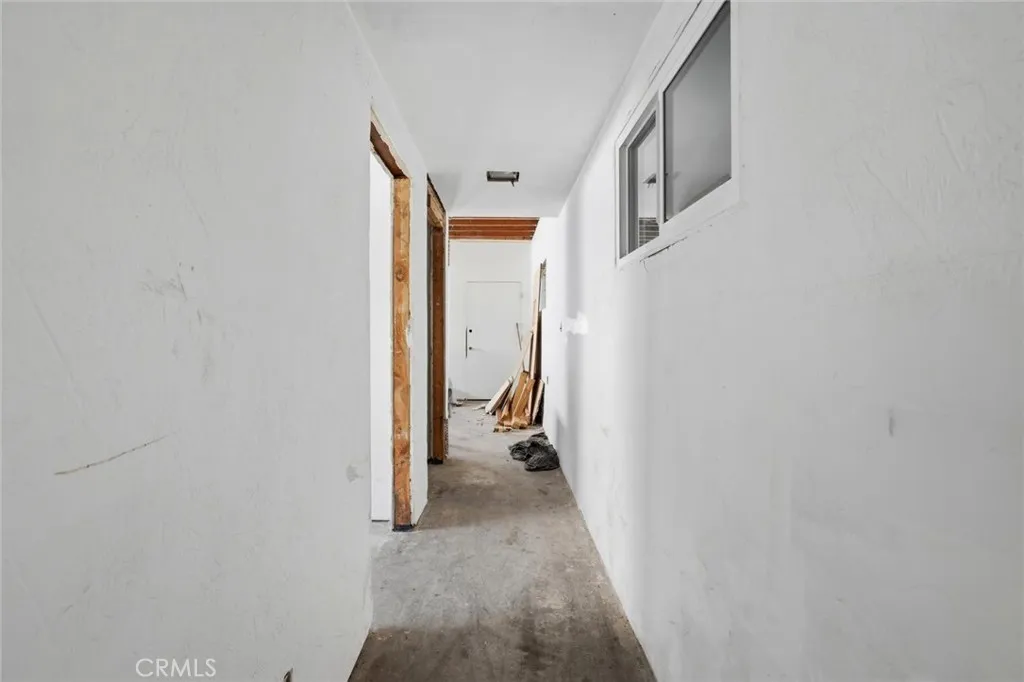 Additional image 95 of 105 S Locust Street, Inglewood, CA 90301