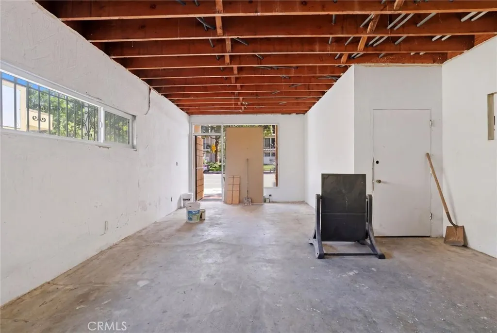 Additional image 92 of 105 S Locust Street, Inglewood, CA 90301