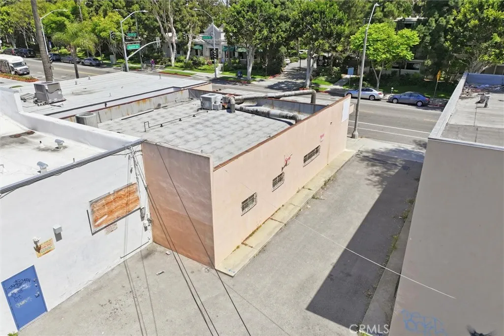 Additional image 70 of 105 S Locust Street, Inglewood, CA 90301