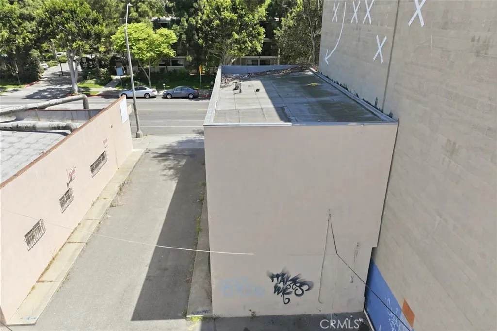 Additional image 69 of 105 S Locust Street, Inglewood, CA 90301