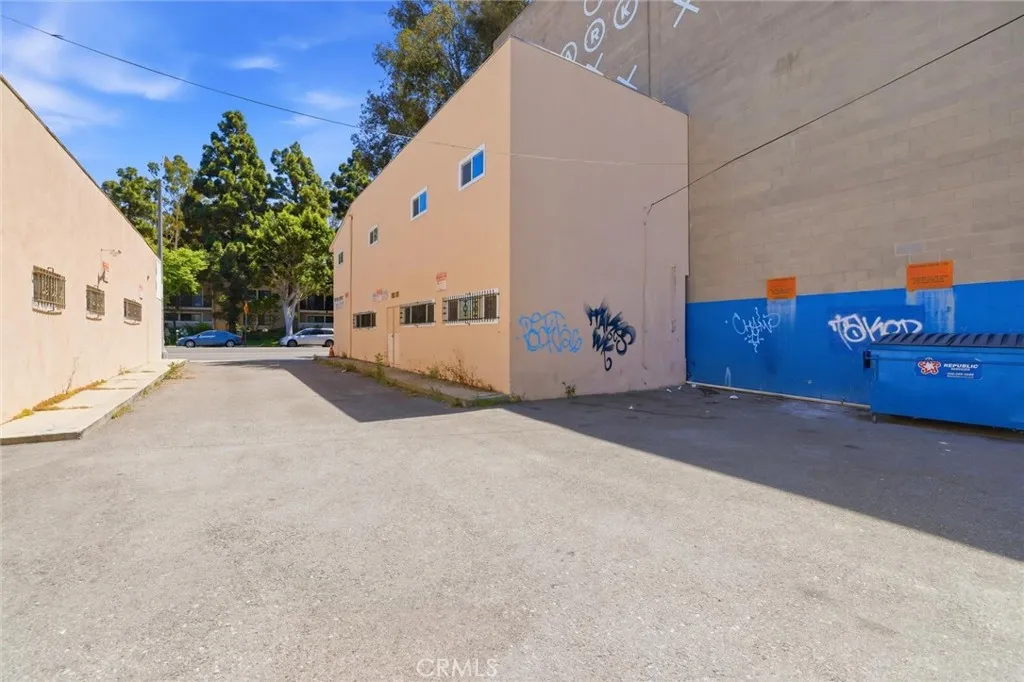 Additional image 59 of 105 S Locust Street, Inglewood, CA 90301