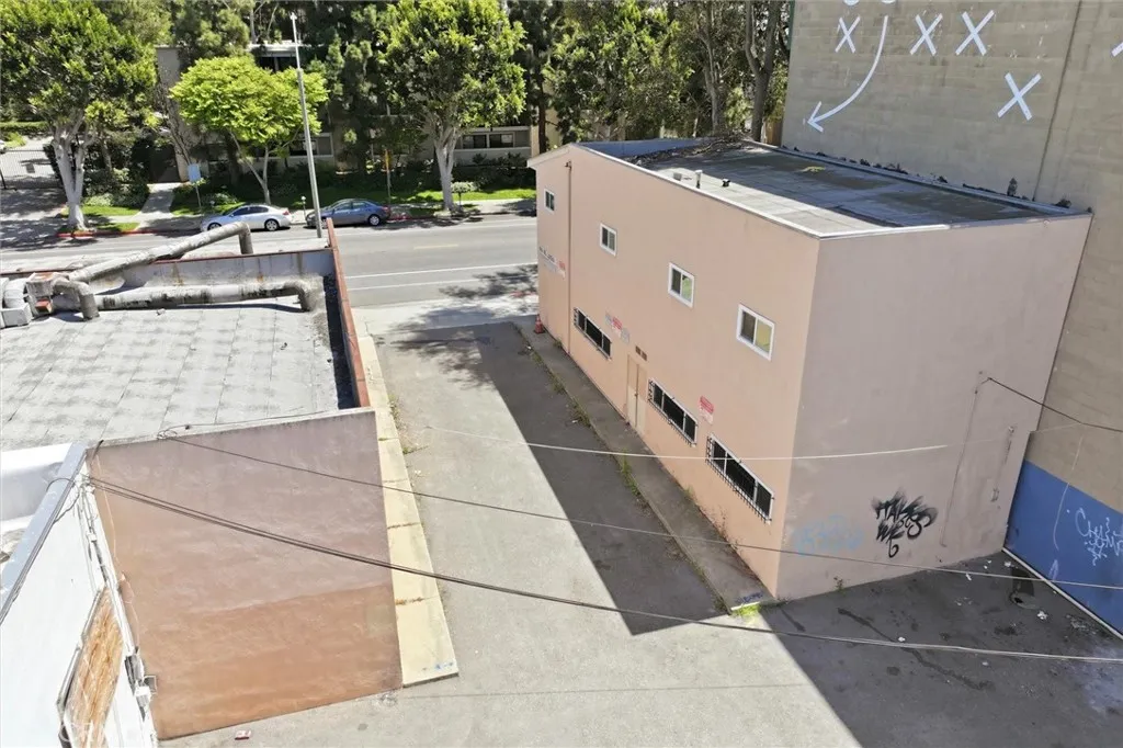 Additional image 22 of 105 S Locust Street, Inglewood, CA 90301