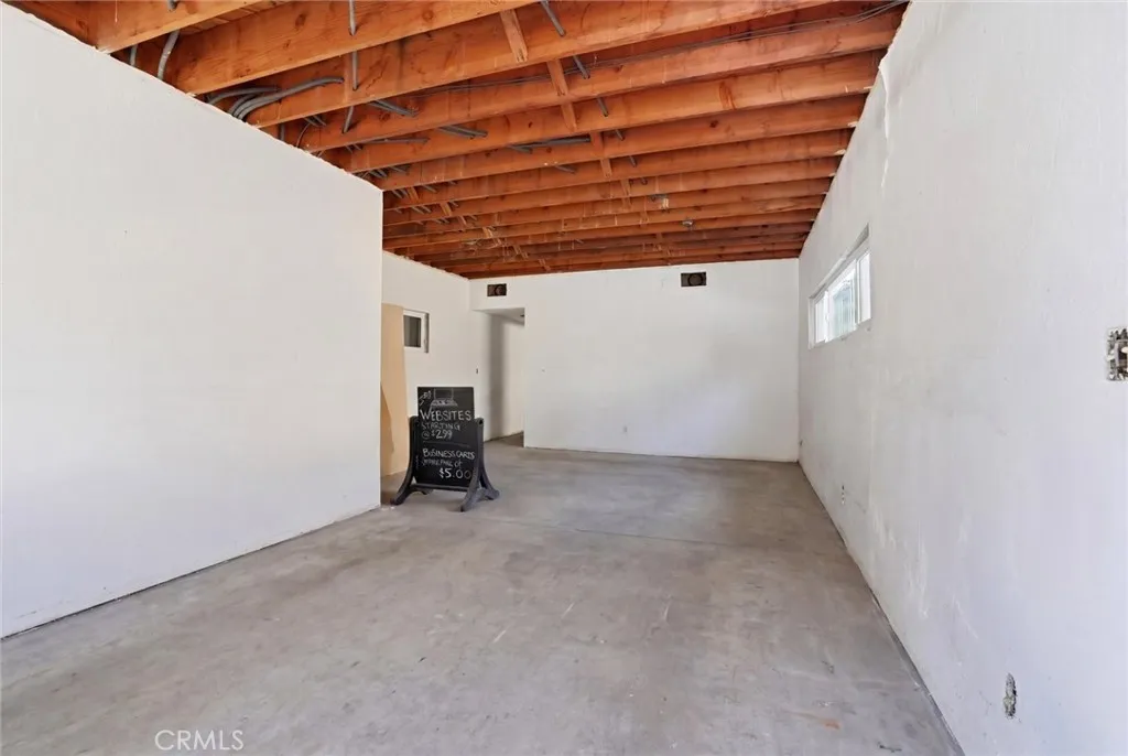 Additional image 90 of 105 S Locust Street, Inglewood, CA 90301