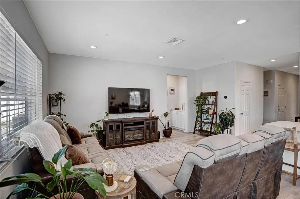 Additional image 36 of 19898 Cara Cara Cir, Riverside, CA 92507