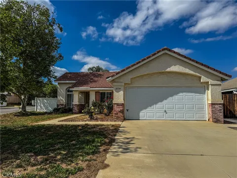 25714 Sunnyvale Court, Menifee, CA MLS: SW25089973