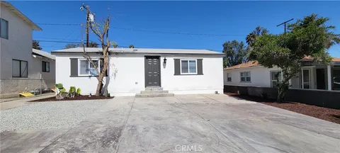 32951 Pepper Drive, Lake Elsinore, CA MLS: IV25088997