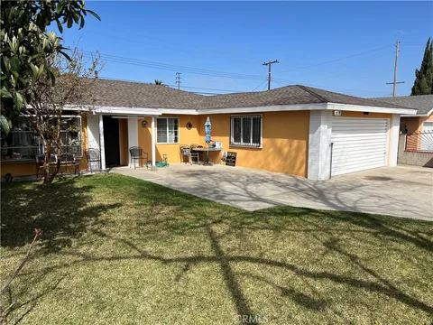 1118 S Shawnee Drive, Santa Ana, CA MLS: PW25059657
