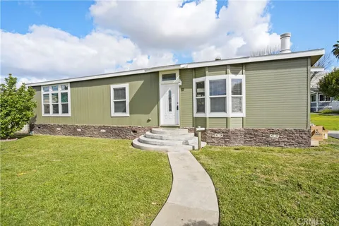5815 E La Palma Avenue Unit 12, Anaheim, CA 92807 - MLS#: TR25075700