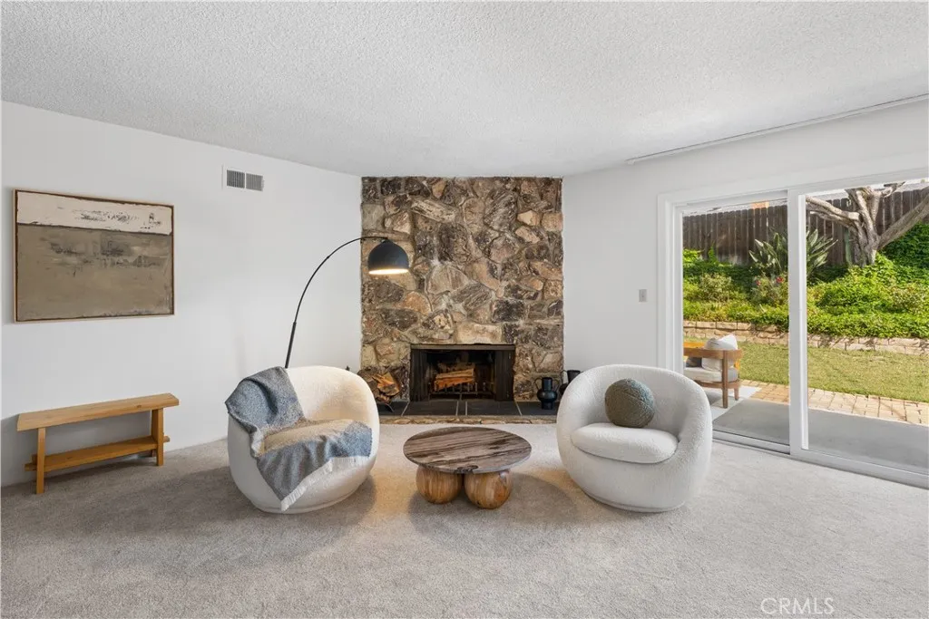 Additional image 6 of 20631 Romar St, Chatsworth, CA 91311