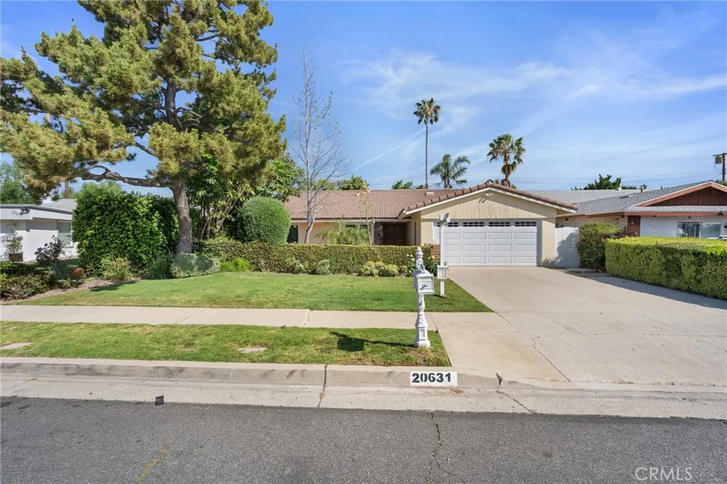 Additional image 3 of 20631 Romar St, Chatsworth, CA 91311