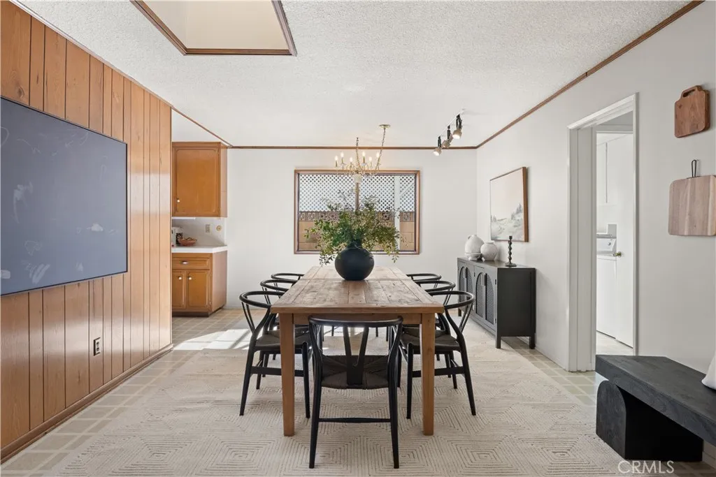 Additional image 13 of 20631 Romar St, Chatsworth, CA 91311