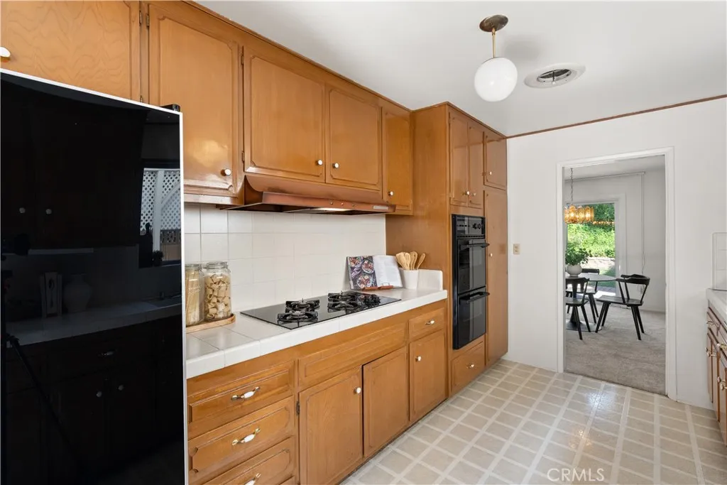 Additional image 11 of 20631 Romar St, Chatsworth, CA 91311