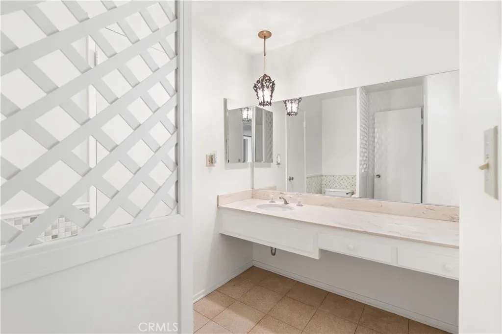 Additional image 15 of 20631 Romar St, Chatsworth, CA 91311