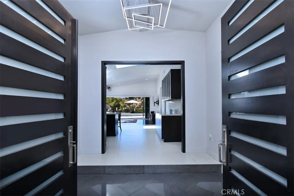 Additional image 4 of 4347 Coronet Drive, Encino, CA 91316