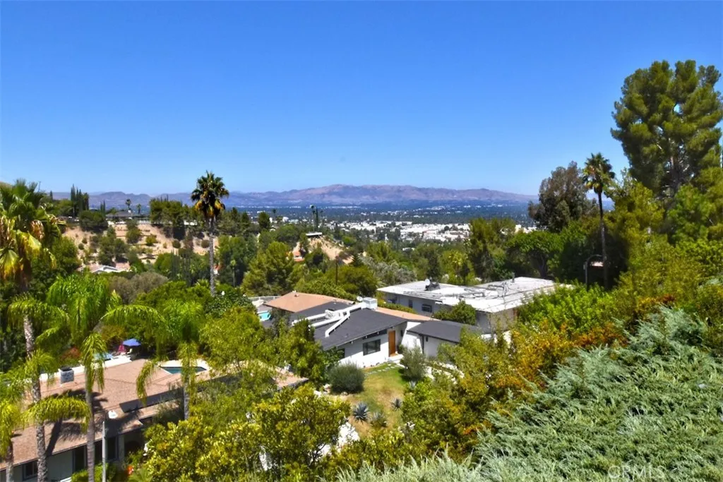 Additional image 87 of 4347 Coronet Drive, Encino, CA 91316