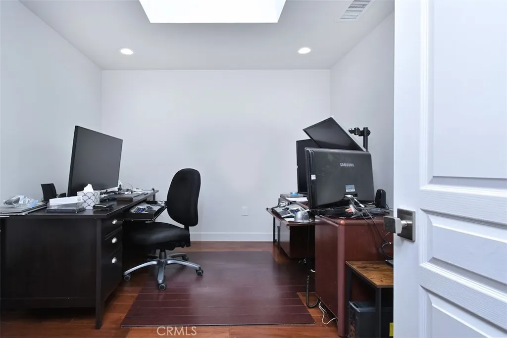 Additional image 66 of 4347 Coronet Drive, Encino, CA 91316