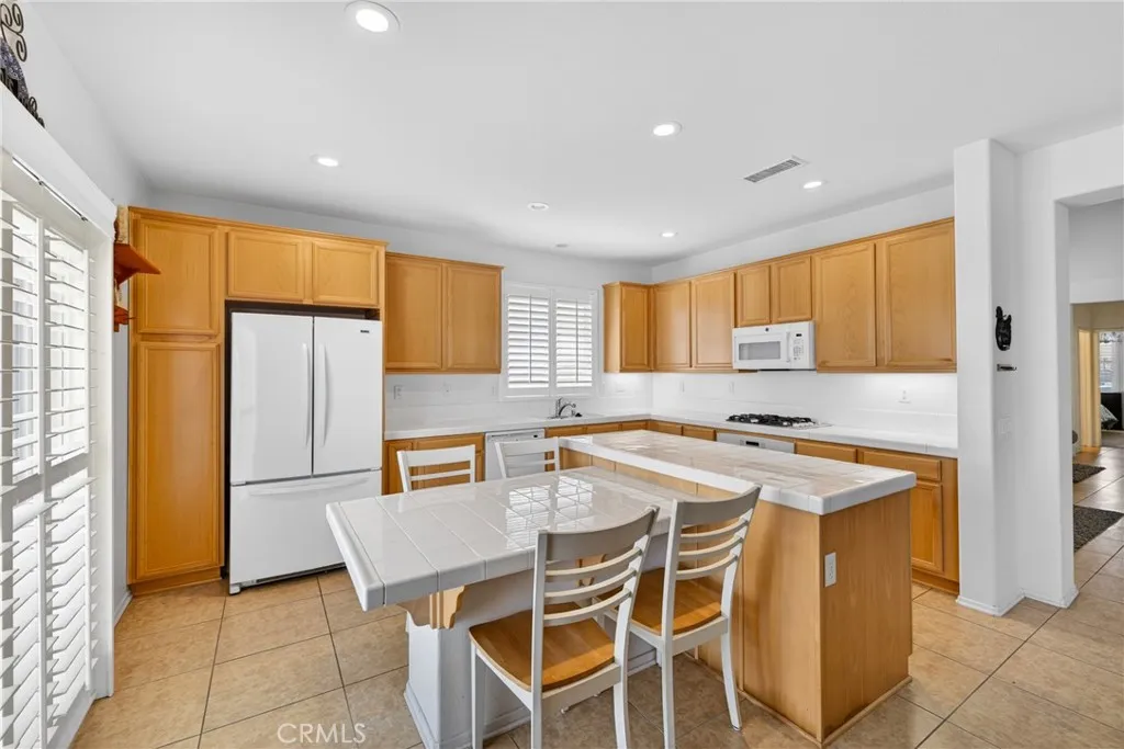Additional image 9 of 12312 Dandelion Way, Victorville, CA 92392