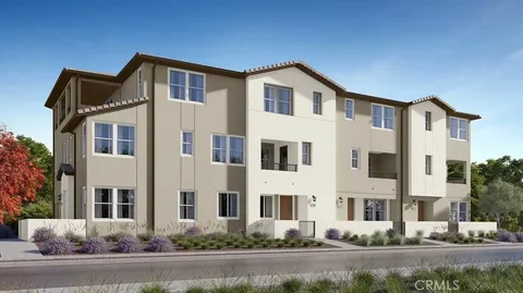 1882 S Union Street Unit 36, Anaheim, CA MLS: OC25079301