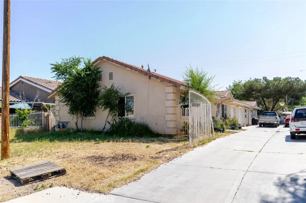 Additional image 4 of 38726 4th Street E, Palmdale, CA 93550
