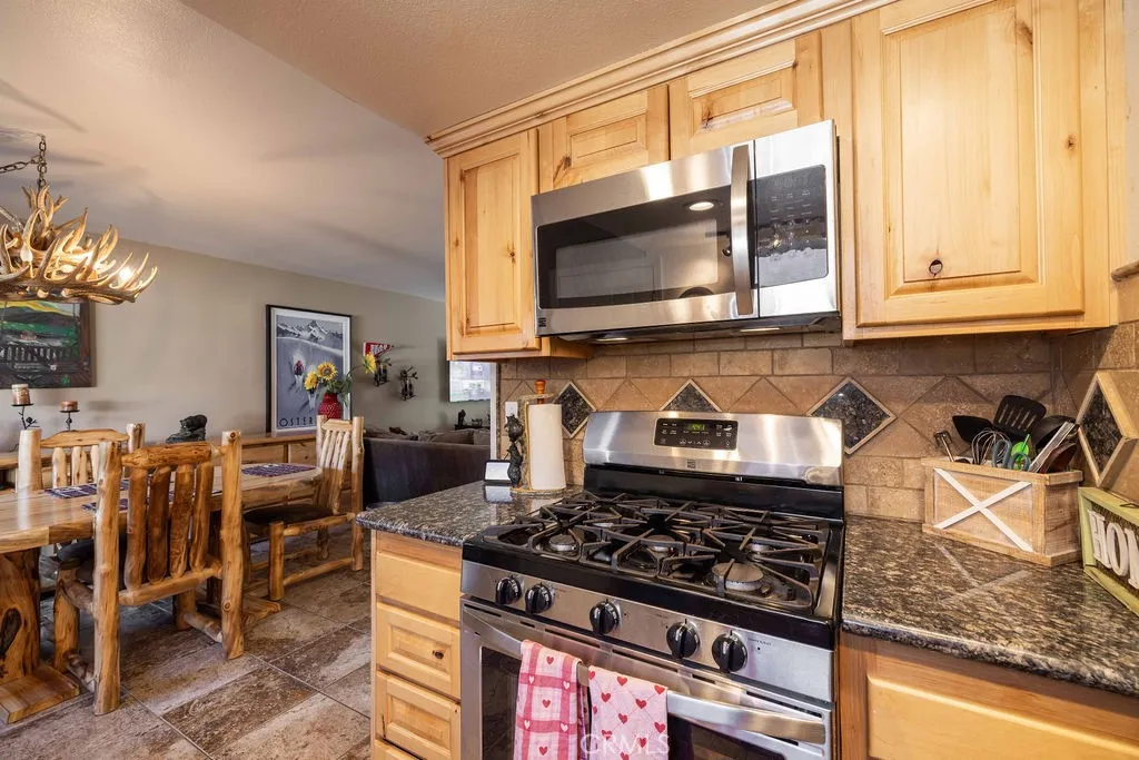Additional image 10 of 1377 Club View Dr, Big Bear Lake, CA 92315