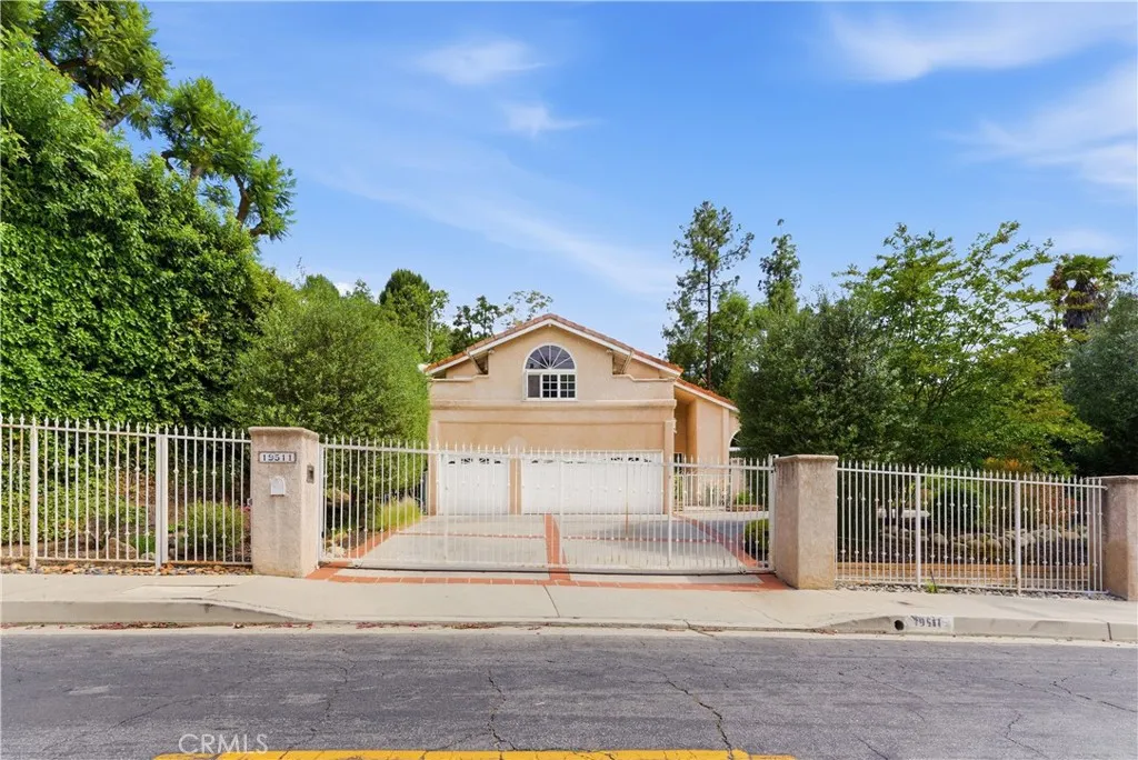 Additional image 104 of 19511 Rosita St, Tarzana, CA 91356