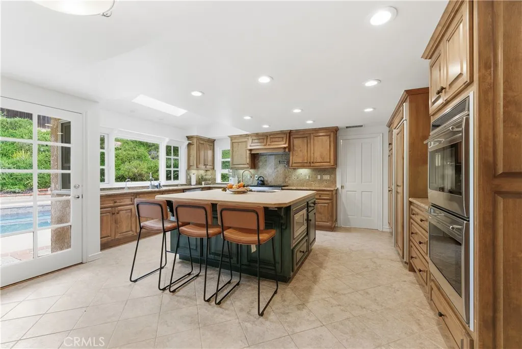 Additional image 69 of 19511 Rosita St, Tarzana, CA 91356