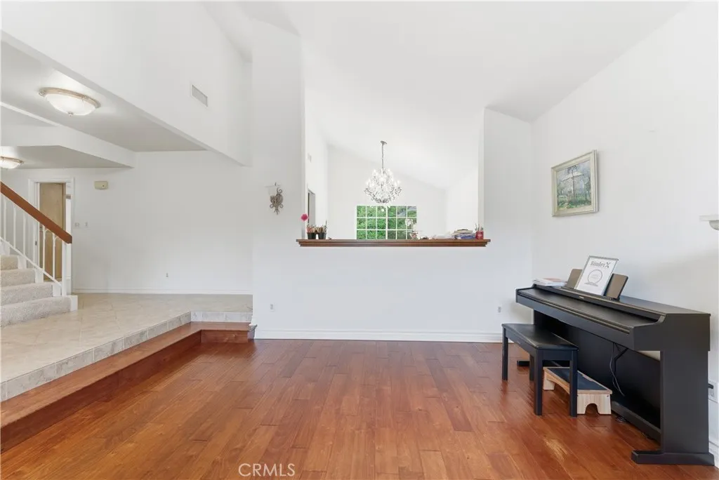Additional image 9 of 19511 Rosita St, Tarzana, CA 91356