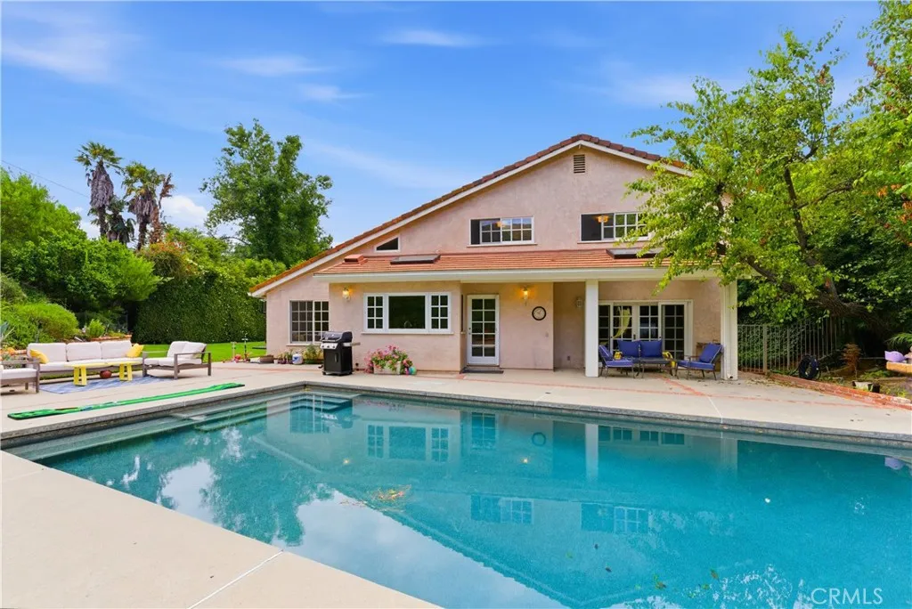 Additional image 94 of 19511 Rosita St, Tarzana, CA 91356