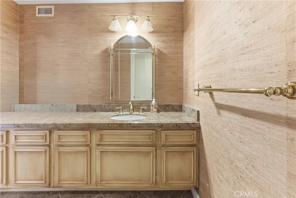 Additional image 81 of 19511 Rosita St, Tarzana, CA 91356