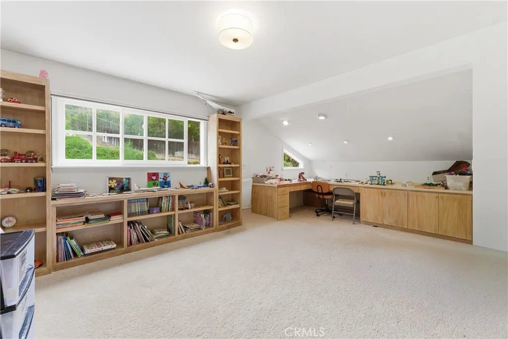Additional image 90 of 19511 Rosita St, Tarzana, CA 91356