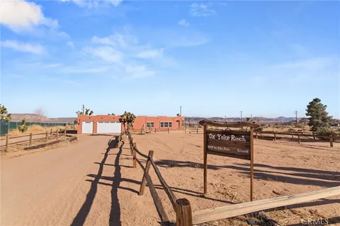 2995 Ox Yoke Rd, Pioneertown, CA MLS: PW25019626