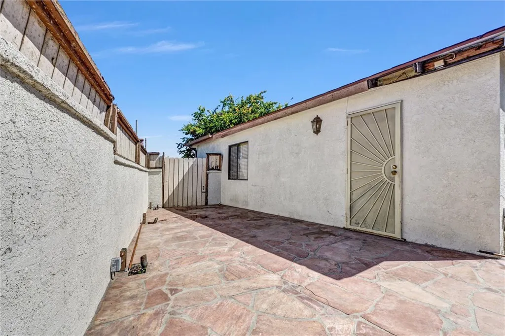 Additional image 23 of 626 W Martinshire St, Carson, CA 90745