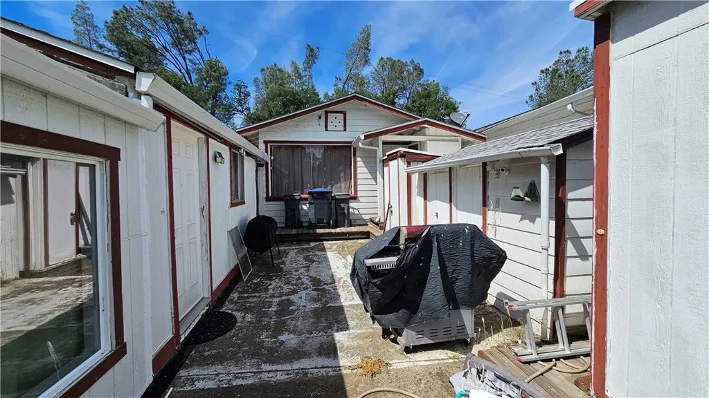 Additional image 9 of 16067 Dam Road, Clearlake, CA 95422
