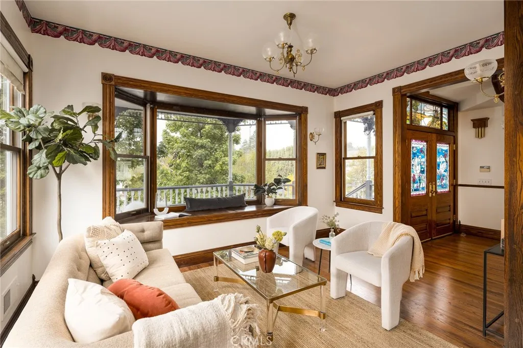 Additional image 55 of 932 N Avenue 65 Ave, Los Angeles, CA 90042