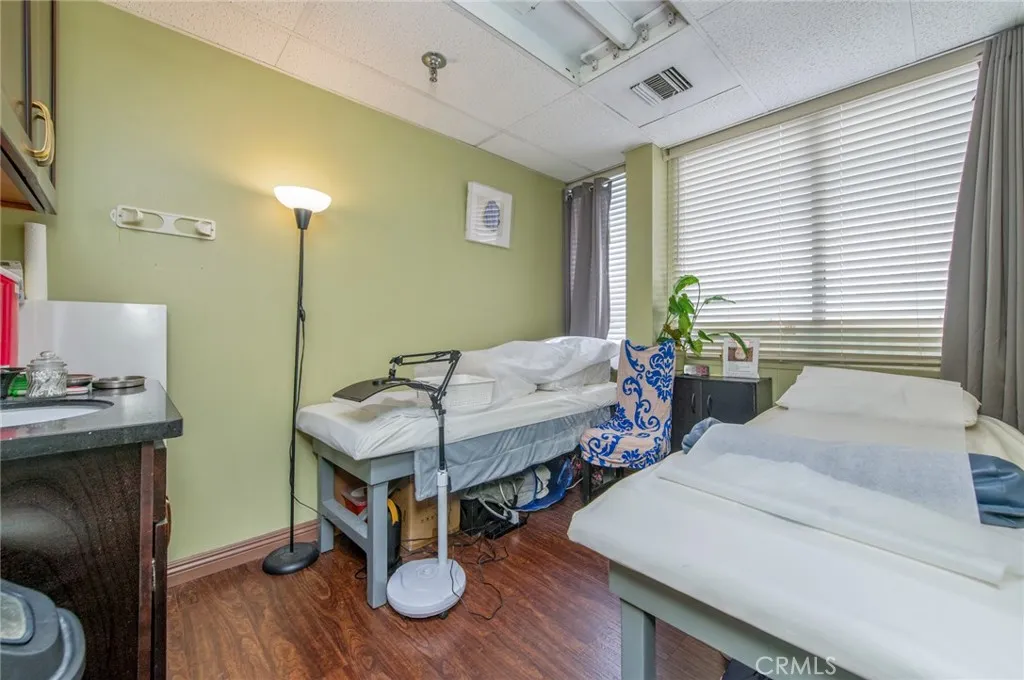 Additional image 50 of 4305 Torrance Blvd Unit 306, Torrance, CA 90503