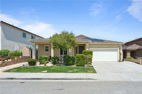 17919 Iolite Loop, San Bernardino, CA 92407 - MLS#: IV25064711