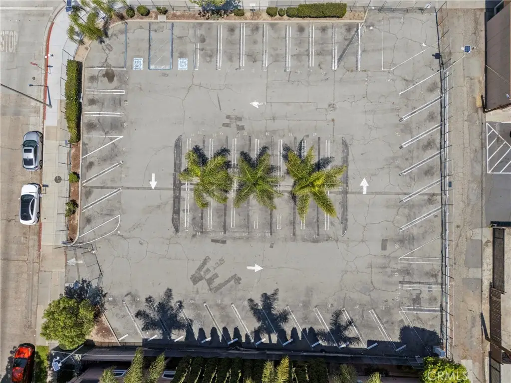 Additional image 17 of 202 E 17th St, Santa Ana, CA 92706