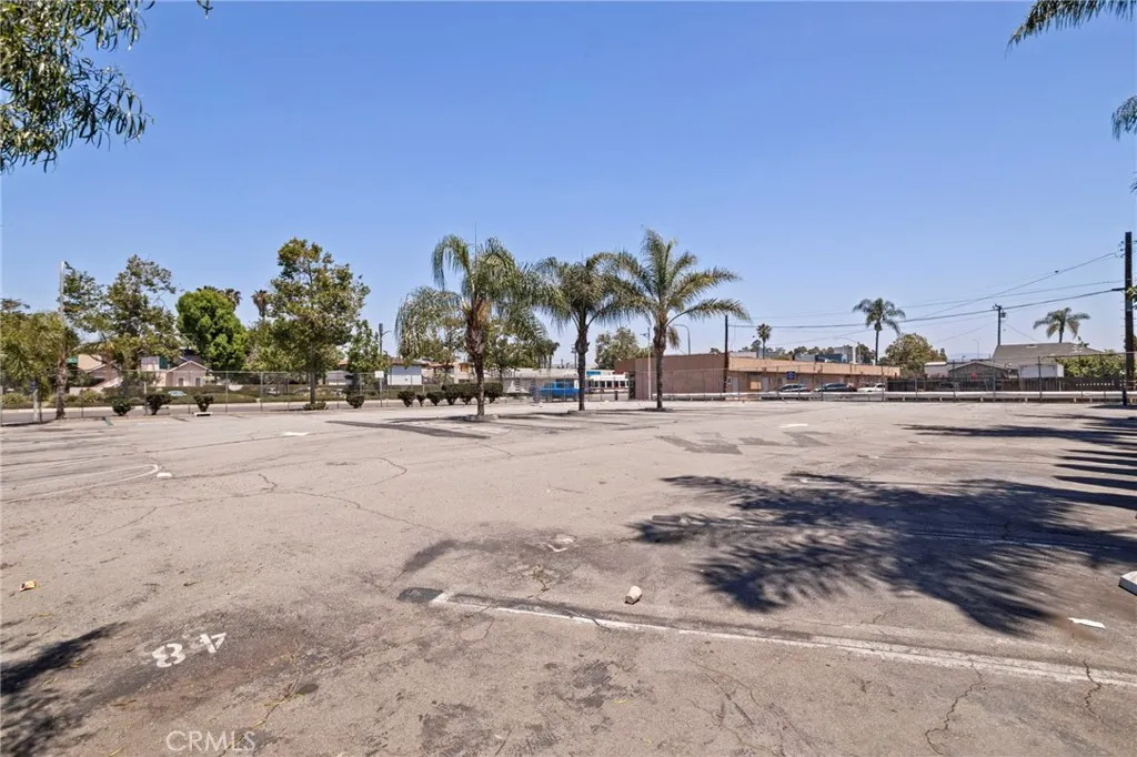 Additional image 34 of 202 E 17th St, Santa Ana, CA 92706