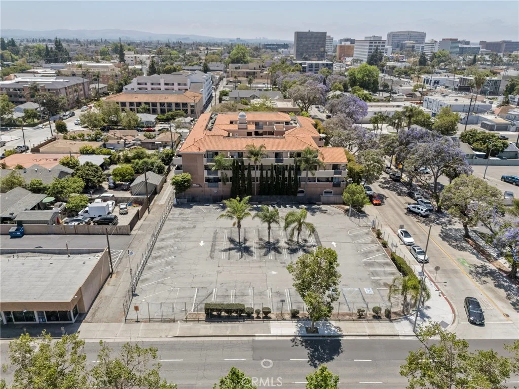 Additional image 3 of 202 E 17th St, Santa Ana, CA 92706